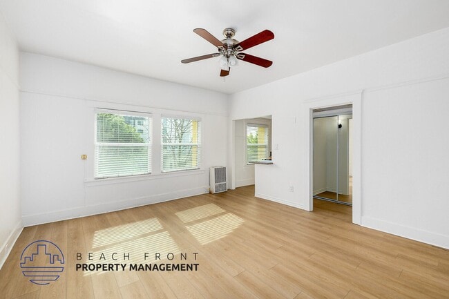 Photo - 463 South Hartford Ave.
