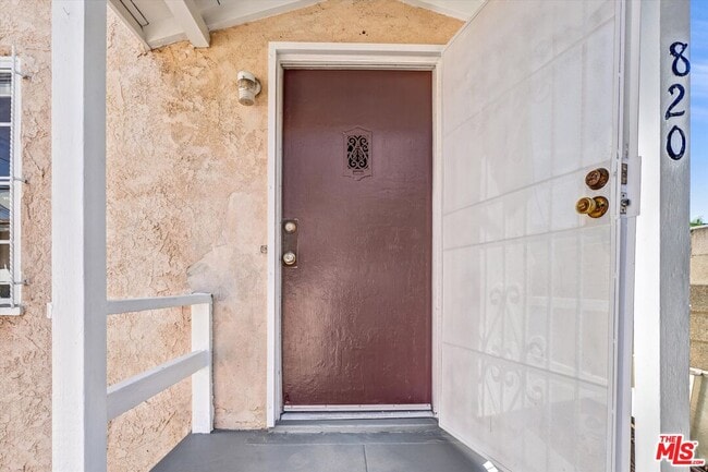 Photo - 820 S Grevillea Ave