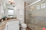 Photo - 609 N Doheny Dr Unit C