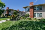 Photo - 1001-1005 W Huntington Dr Apartments