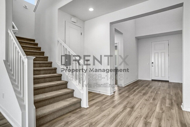 Photo - 18116 Hedgerow Way