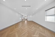 Photo - 10843 Cantara St
