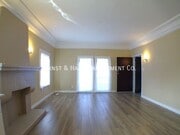 Photo - 1620 Gundry Ave Apartment Unit #A