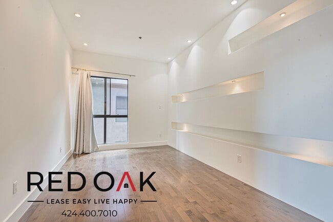 Photo - 8811 Burton Way Unit 511