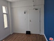 Photo - 634 S Gramercy Pl House