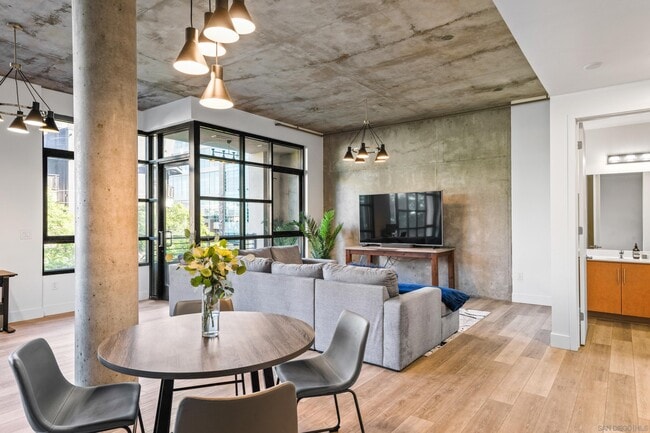 Photo - 1050 Island Ave Unit 405