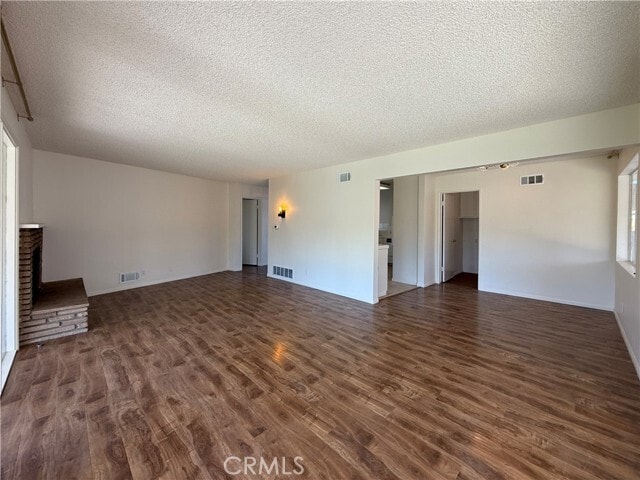 Photo - 9822 Joyzelle Dr