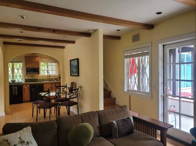 Photo - 1287 Coast Village Cir