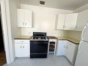 Photo - 1318 S Cloverdale Ave Unit 1318 S Cloverdale