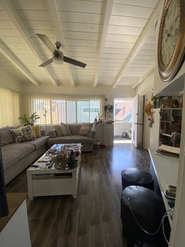 Photo - 415 1/2 Ocean Avenue
