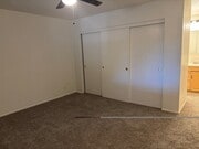 Photo - 2116 Ave