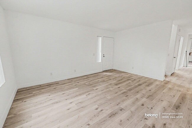 Photo - 1447 Manzana Way