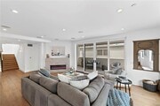 Photo - 304 Iris Ave