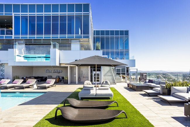 LUX by Garden - LUX by Garden Apartments