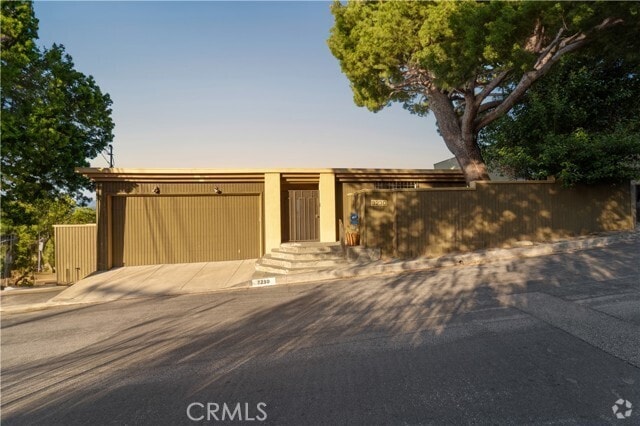 Building Photo - 3230 Wrightwood Dr Rental