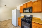 Photo - 2880 Woodbine St House