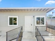 Photo - 523 N Citrus Ave