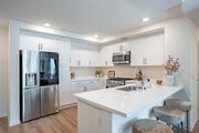 1BR, 1BA - 750SF - Kitchen - Norco Valley