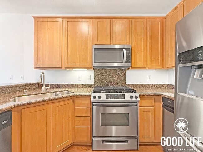 Photo - 12668 W Chapman Ave