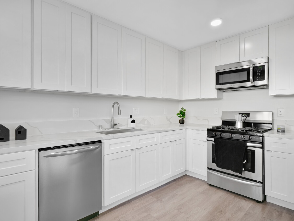 Floor Plan - 2x2 Townhome