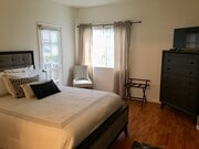 Photo - Gorgeous fully furnished 3 bedroom, 2 bath... House
