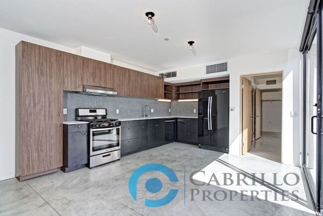 Photo - 2870 Fourth Ave Unit Apt 409