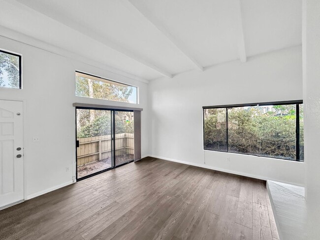 Photo - Beautiful 3BD/3BA W/ Attached Garage and In-Unit Laundry in La Jolla!