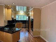 Photo - 2279 Saranne St House