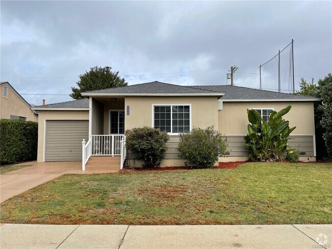 Building Photo - 17919 Emelita St Rental