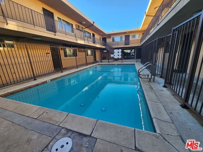 Photo - 3224 Chapman St Unit 7