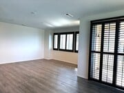 Photo - Gorgeous bright 3 bedroom 2.5 bath townhome