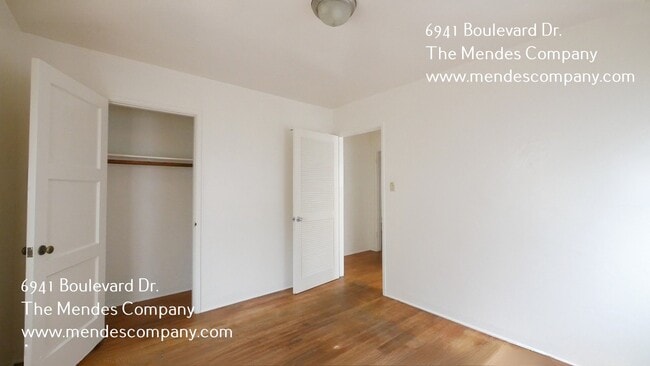 Photo - 6941 Boulevard Dr