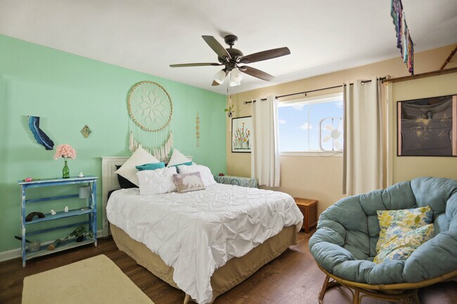 Photo - 2020 Diamond St Unit 14