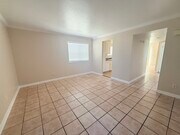 Photo - 461 Westminster Pl Unit B