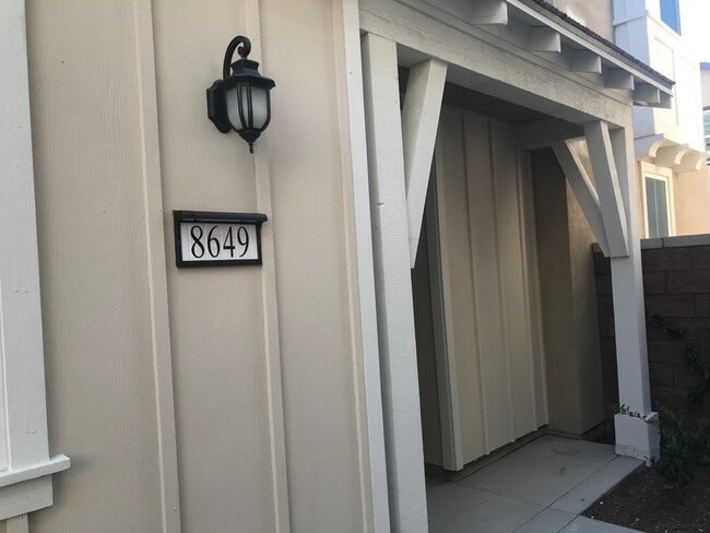 Photo - Luxury home 4Bedroom 3.5Bathroom in Chino