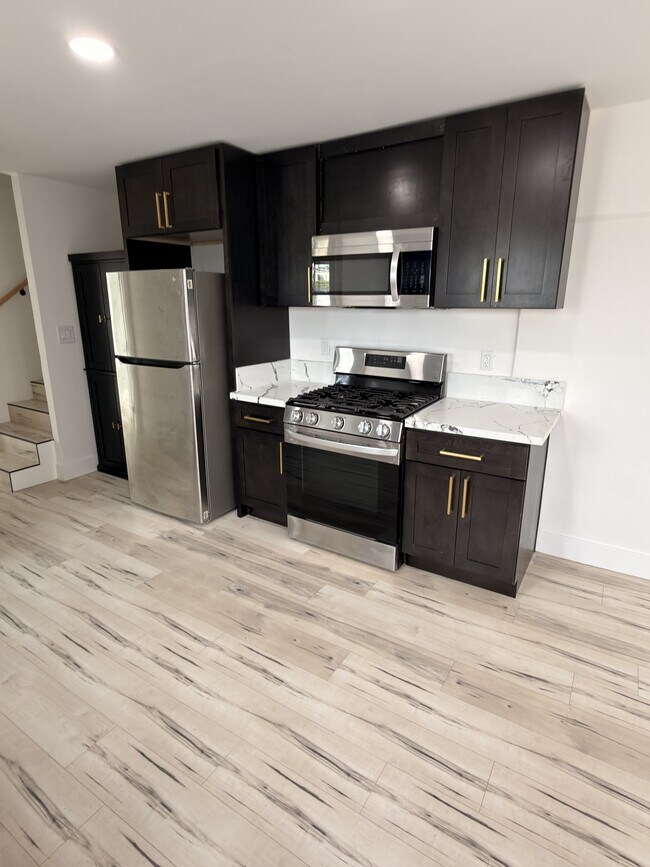 Photo - 5536 Encina Dr