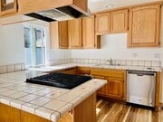 Photo - ADORABLE  2bd 1ba HOUSE  BLOCKS to HERMOSA...