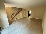 Photo - 822 Victor Ave Townhome