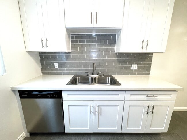 Photo - 3635 Westwood Blvd