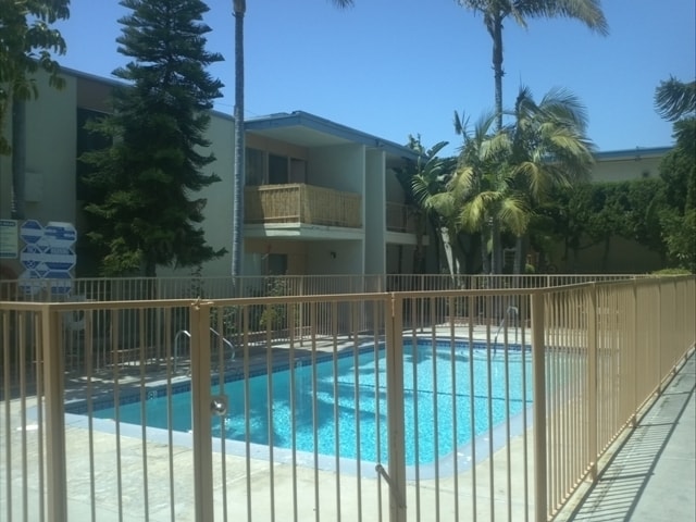 Photo - The Glenwood Apartments