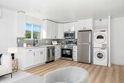 Photo - 402 Arbor Dr