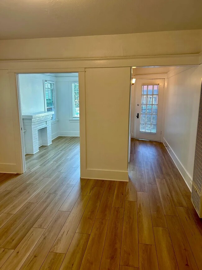 Photo - 1249 E Broadway Unit 1249