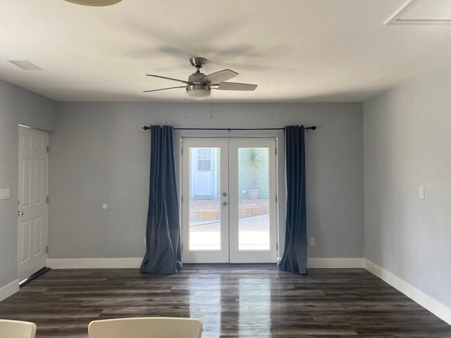 Photo - 10390 Don Pico Rd