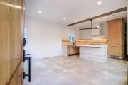 Photo - Beautiful 4 Bed House!