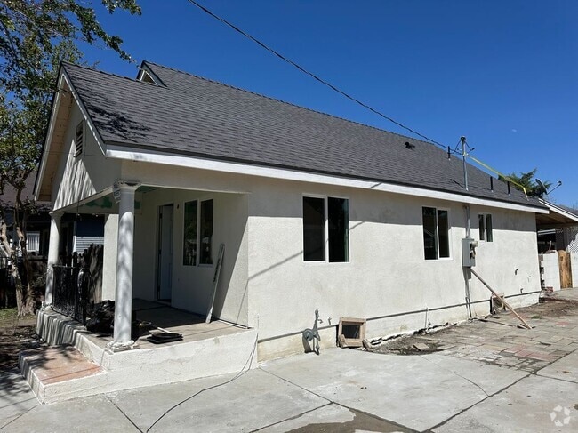 Building Photo - 1449 N Lugo Ave Rental