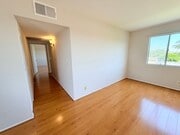 Photo - 700 E Cedar Ave Unit 206