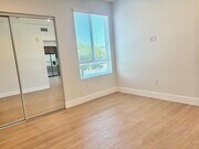 Photo - Riverside 4 Lease Apartment Unit 1 Bedroom