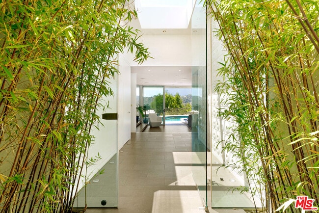 Photo - 9738 Arby Dr