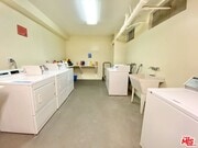 Photo - 608 S Dunsmuir Ave Condo Unit 107