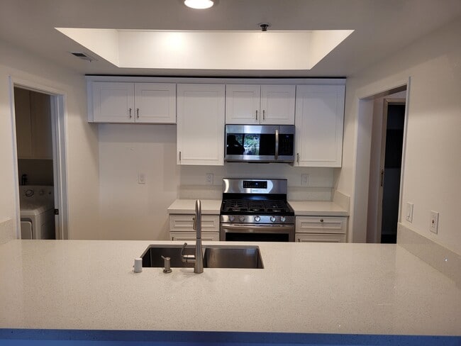 Photo - 2563 Plaza del Amo Unit 107
